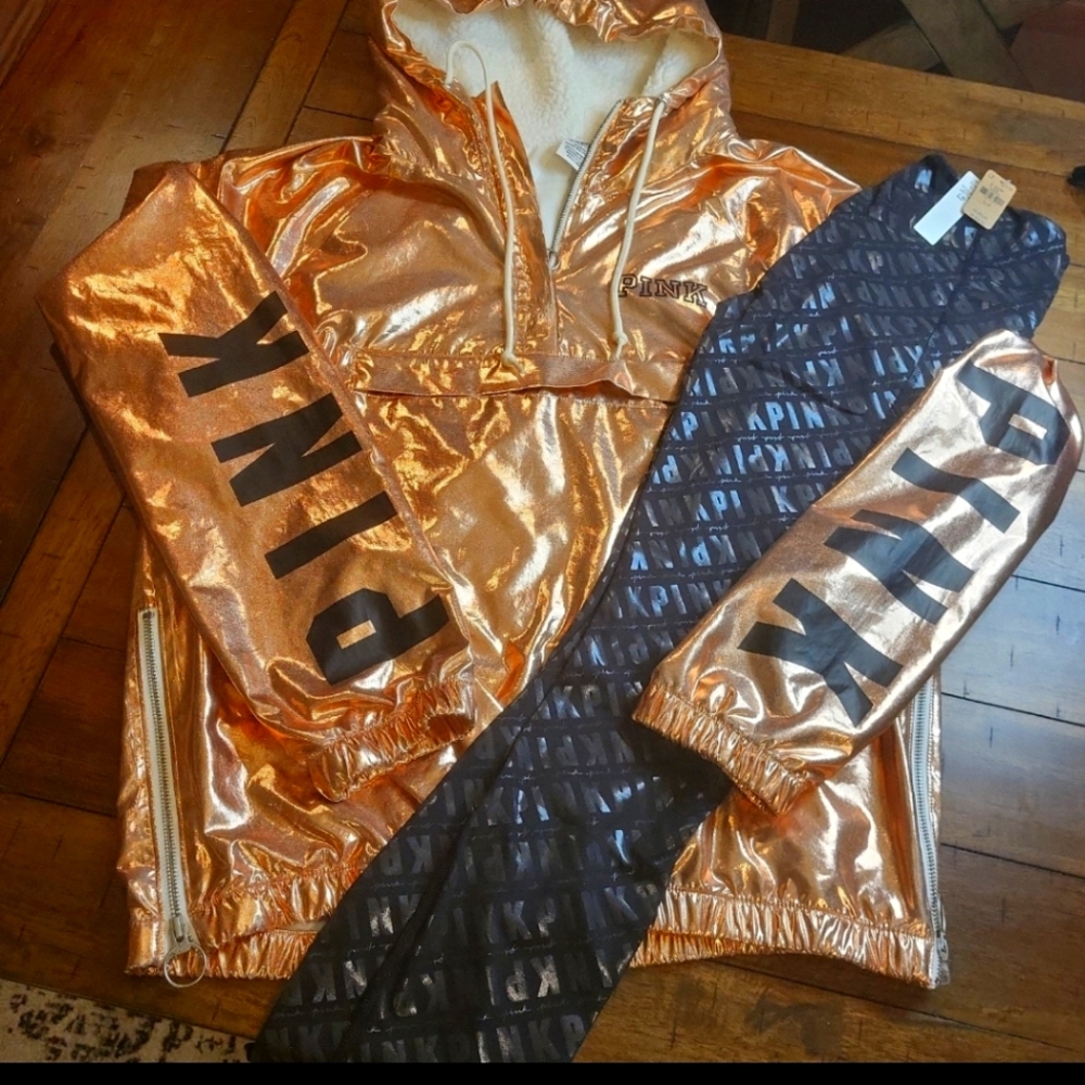 VICTORIA'S SECRET PINK BLING ROSE GOLD METALLIC PULLOVER SHERPA HOODIE SET